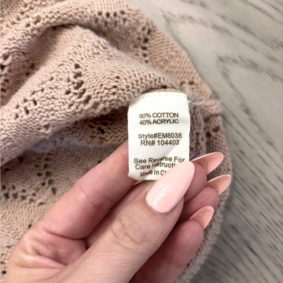 Blu Pepper Tan Lightweight Sleeveless Sweater - Picture 8 of 10